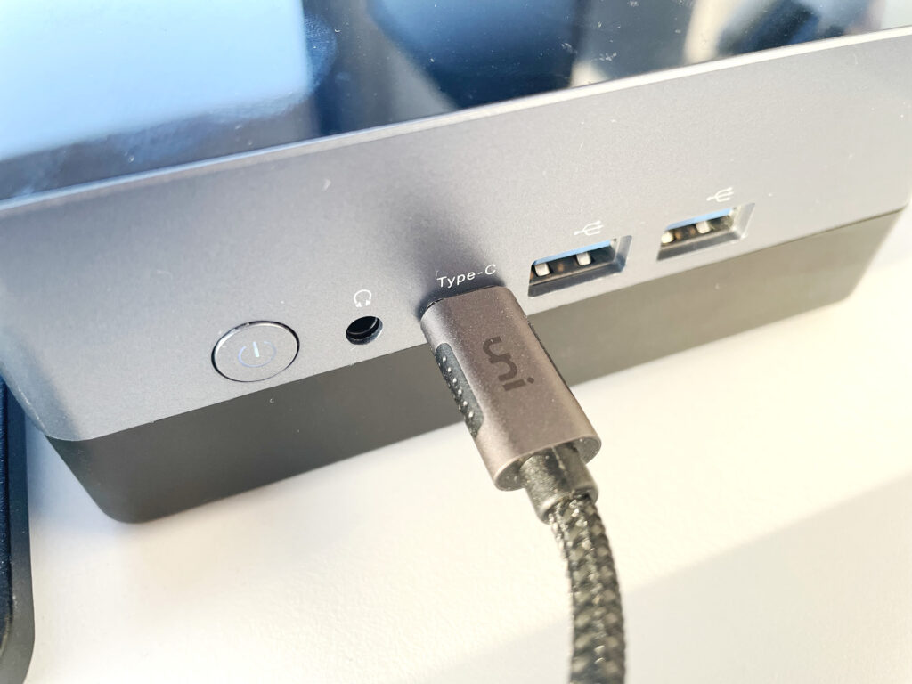 USB C Displayport 変換アダプター